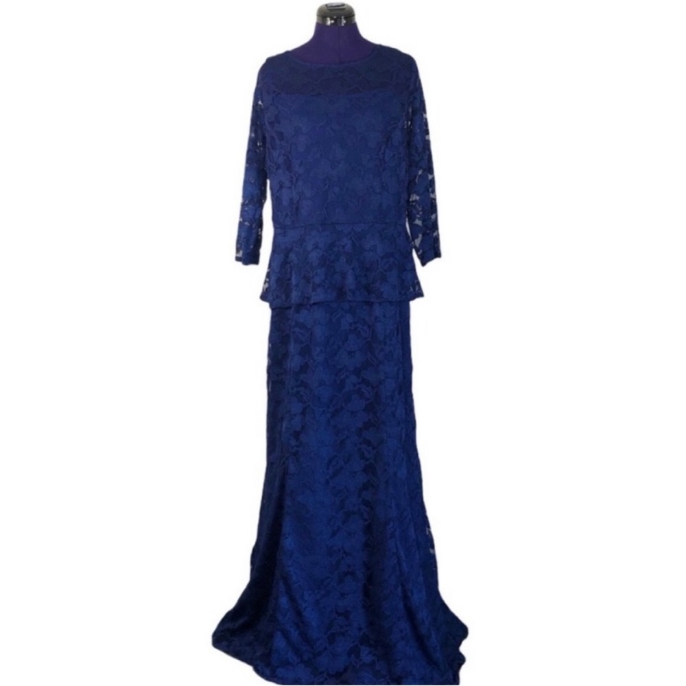 LF Blue Lace Long Sleeve Maxi Dress